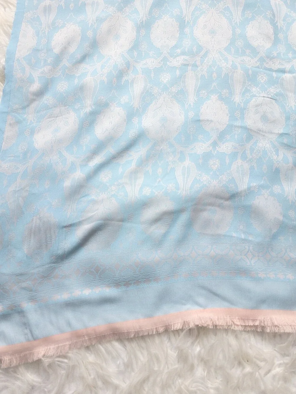 N/A light blue